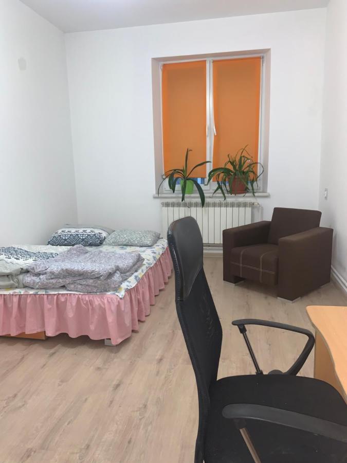 Central Rooms Przemysl Exterior photo
