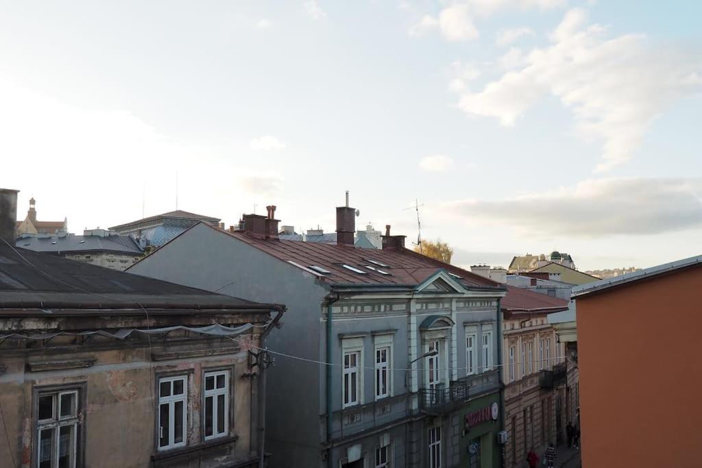 Central Rooms Przemysl Exterior photo